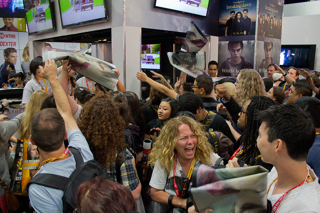 Blonde woman fighting for free product